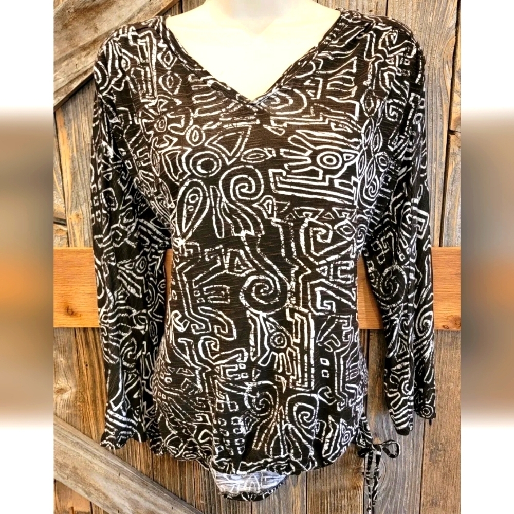Chicos Brown Viscose V Neck Blouse Size 2 Large Stretch Popover